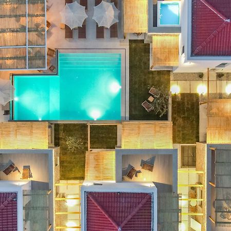 Azzure Luxury Suites Потос Экстерьер фото