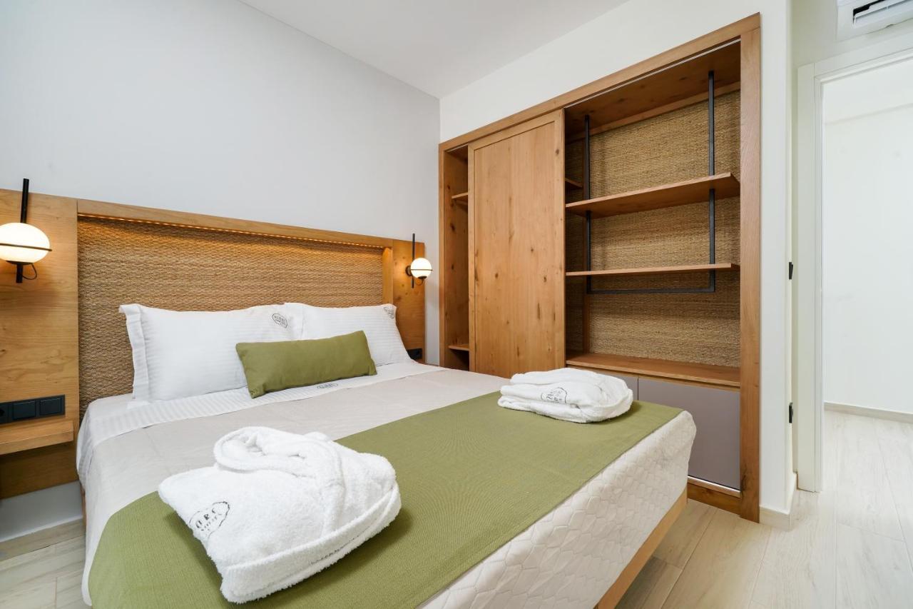 Azzure Luxury Suites Потос Экстерьер фото