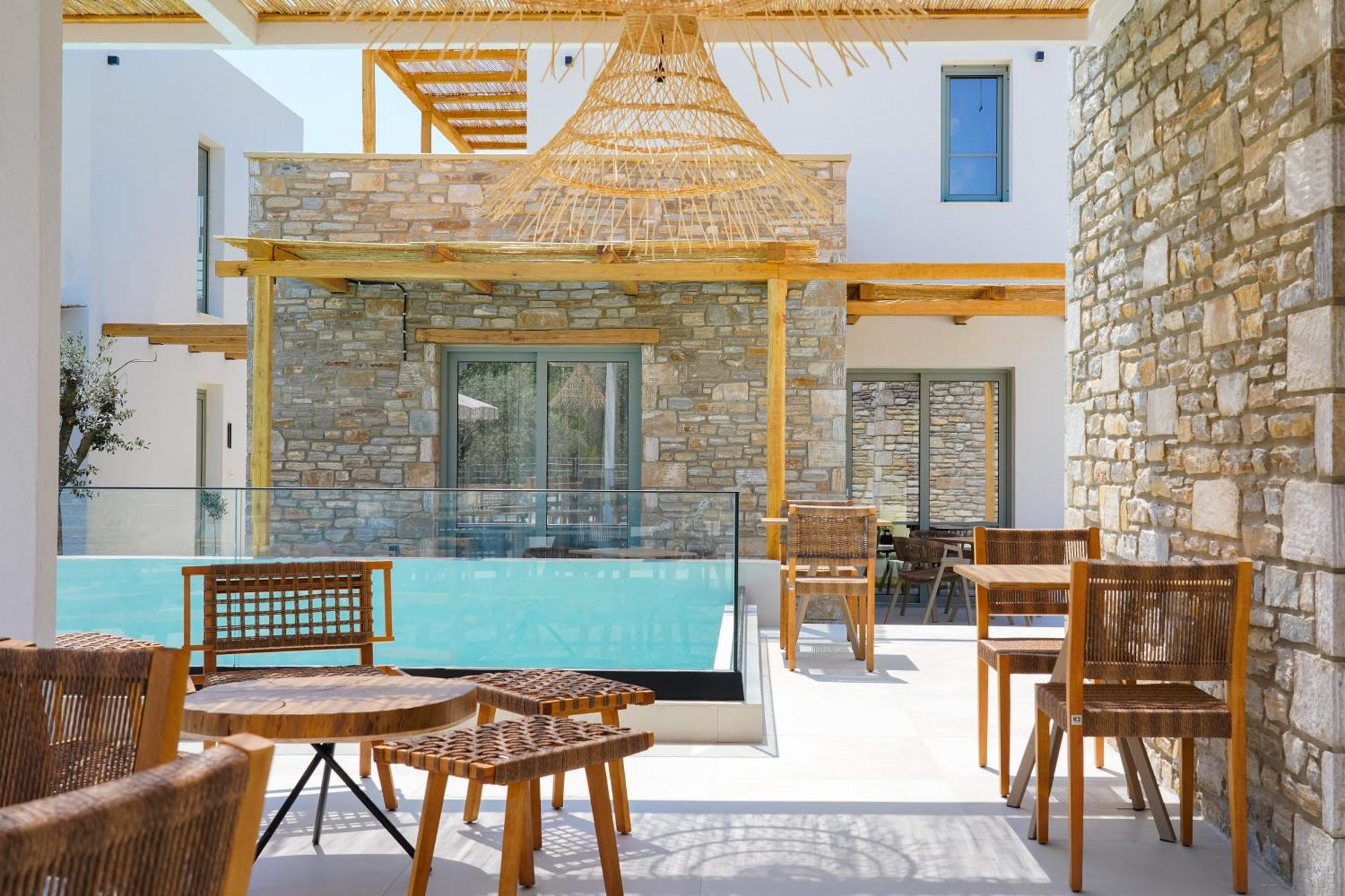 Azzure Luxury Suites Потос Экстерьер фото