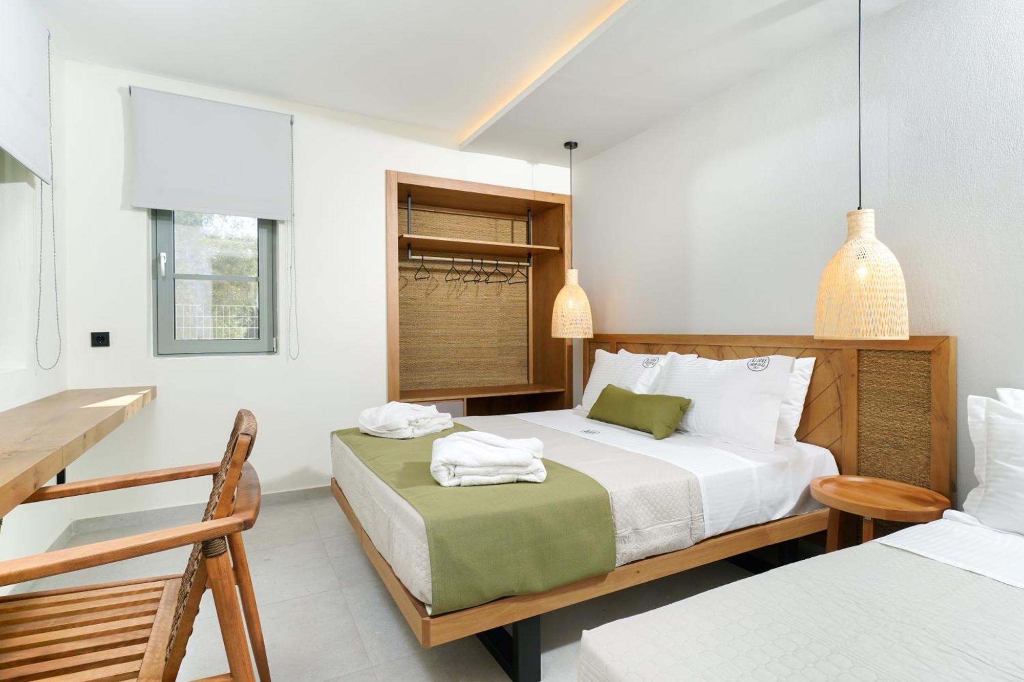 Azzure Luxury Suites Потос Экстерьер фото