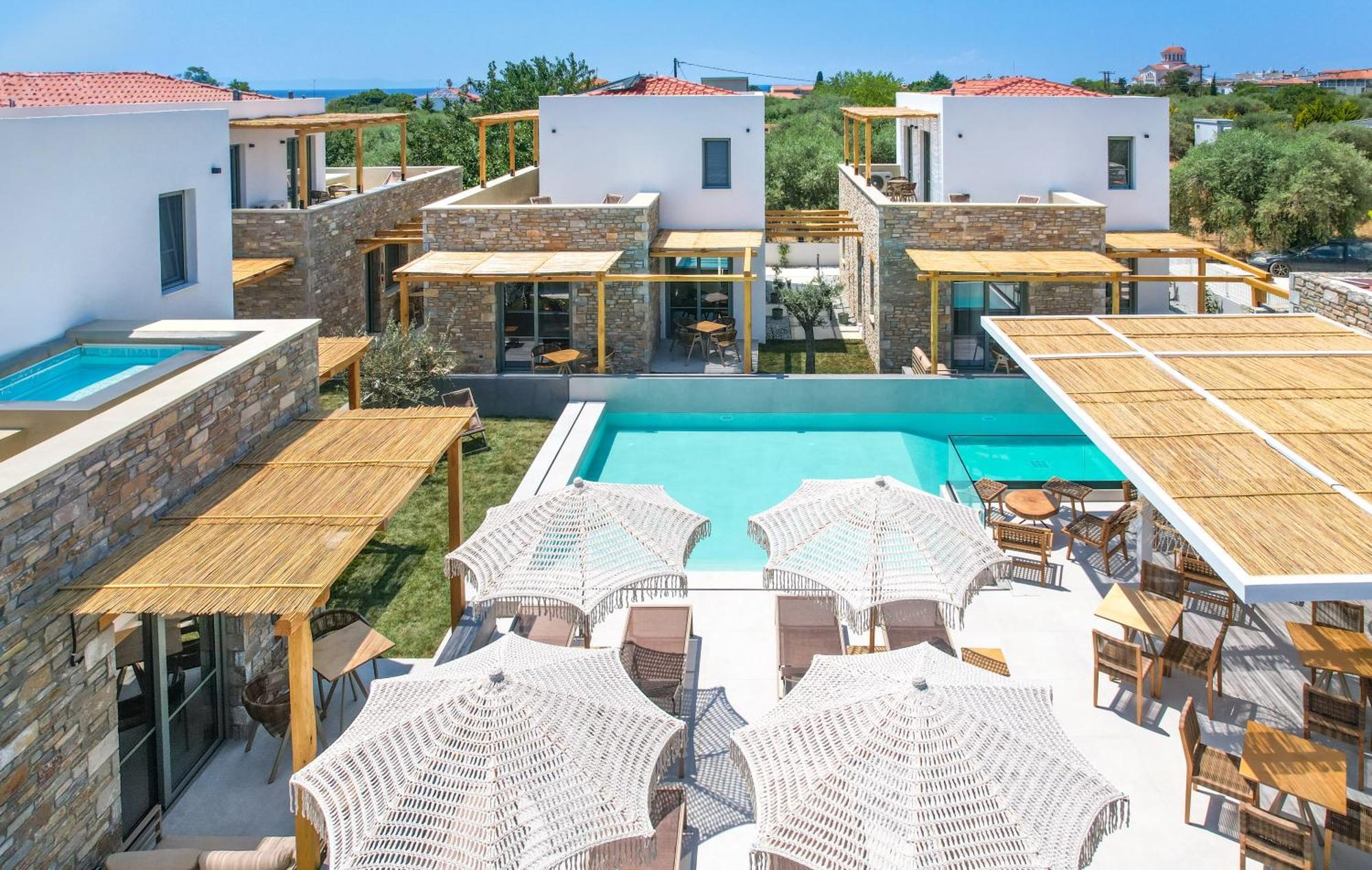 Azzure Luxury Suites Потос Экстерьер фото