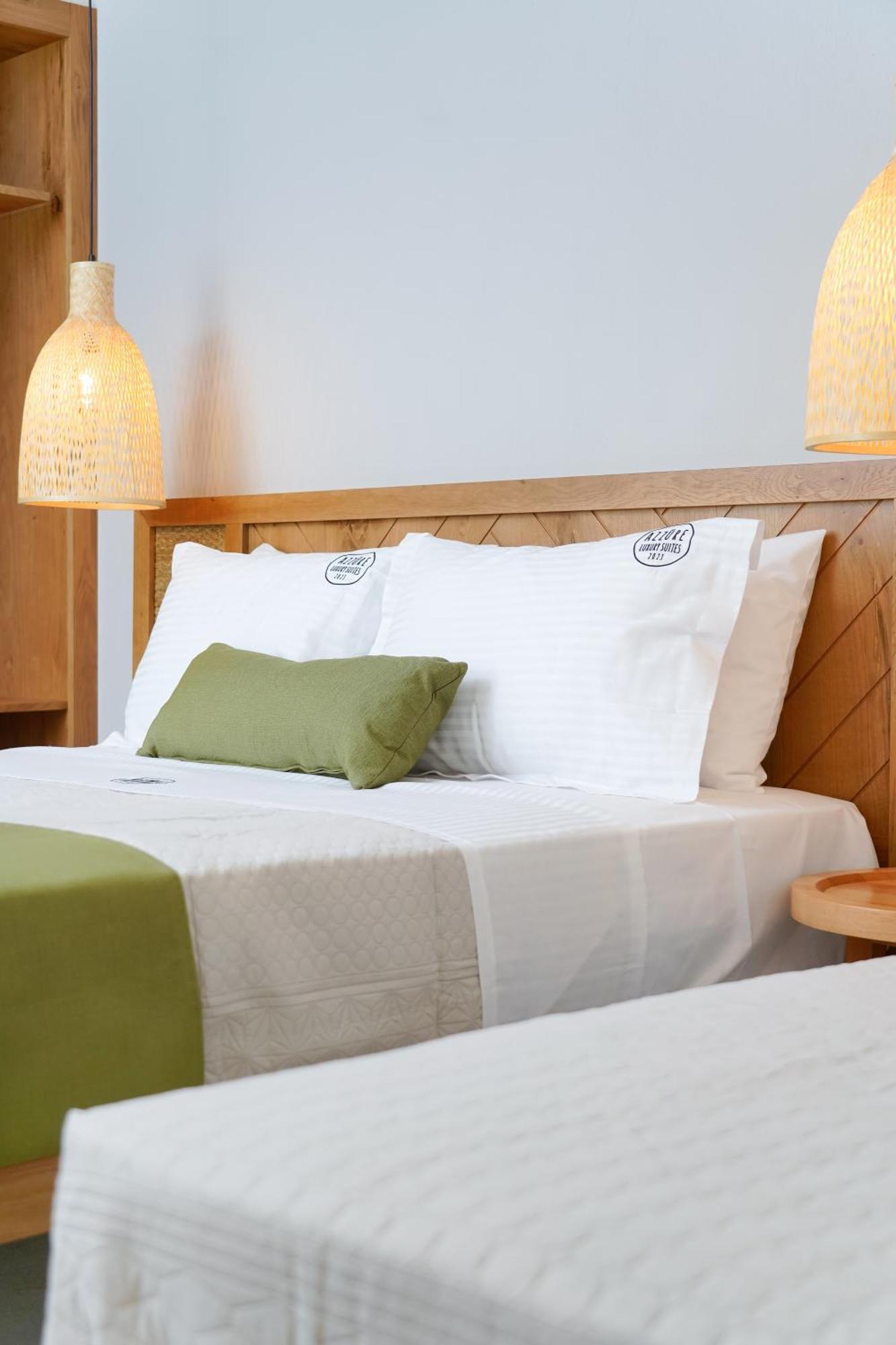 Azzure Luxury Suites Потос Экстерьер фото