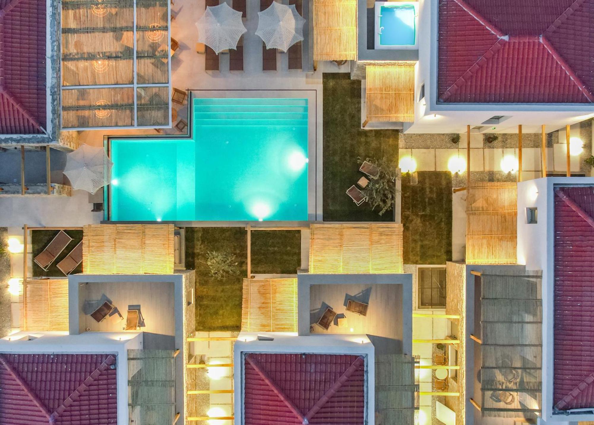 Azzure Luxury Suites Потос Экстерьер фото