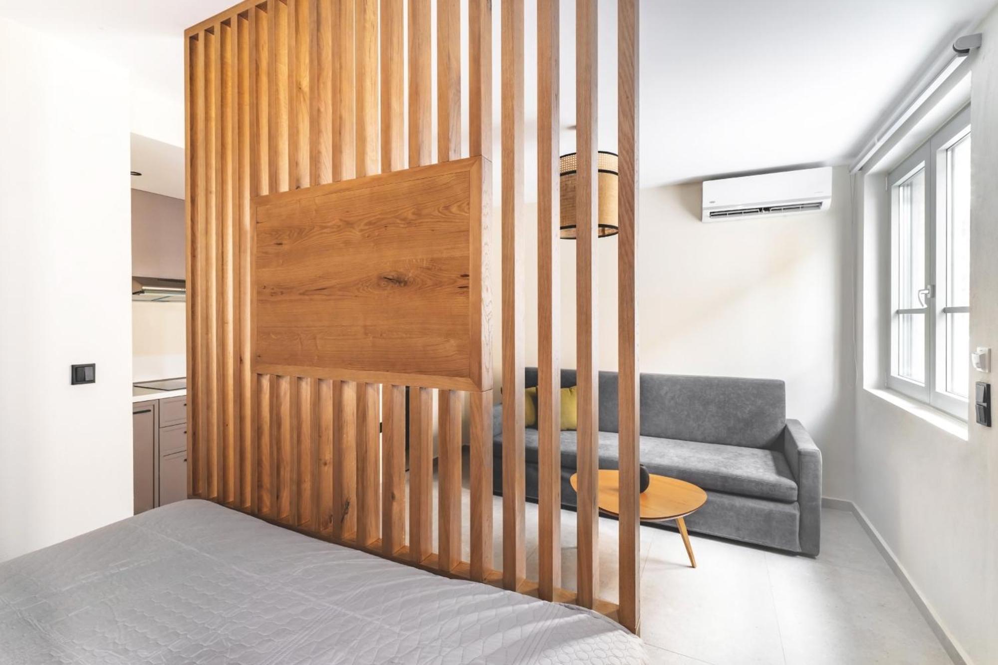 Azzure Luxury Suites Потос Экстерьер фото